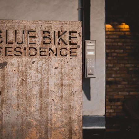 Seaside Studio Blue Bike Mamaia Exterior photo